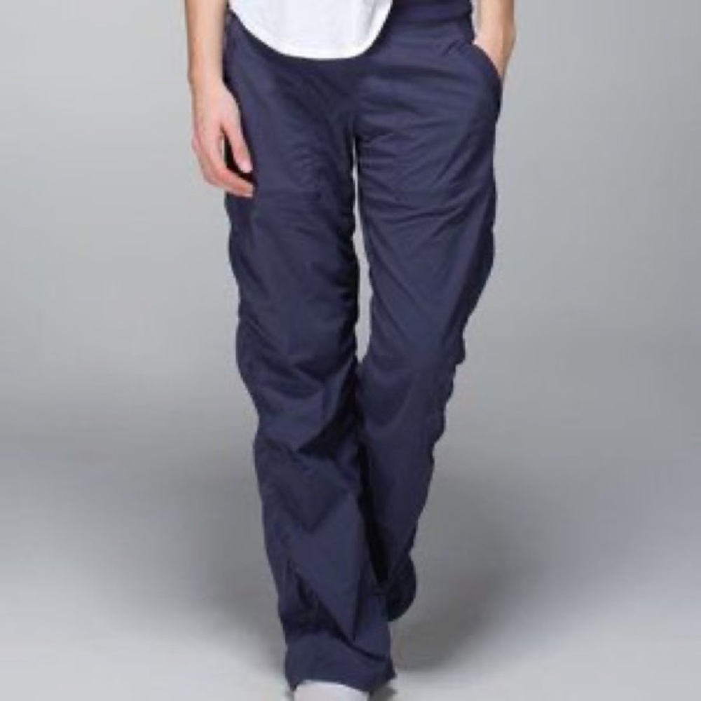 Dance studio mid rise full length pant navy size 2